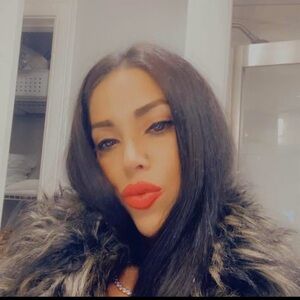 Meet your Posher, Shannon